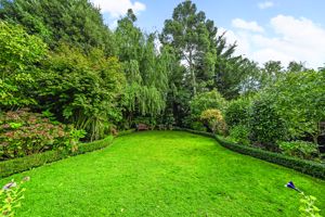 Photo 13- click for photo gallery